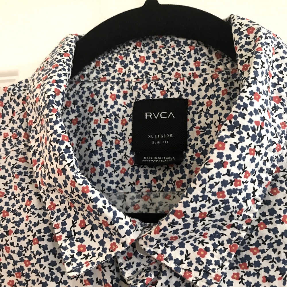 Men’s RVCA XL floral button down